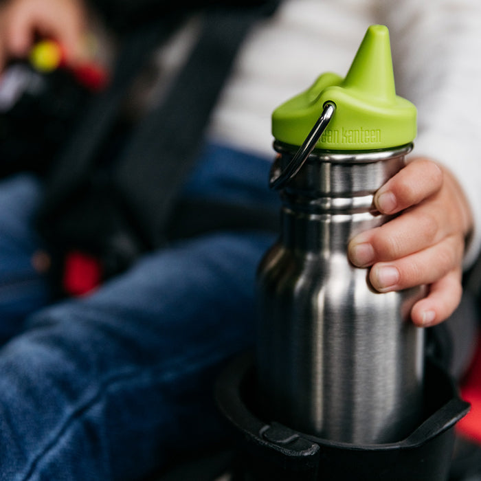 classic-kid-sippy-cap-n6 K12CNSIPPY-BS-sippy_bottle_carseat_lifestyle_6a57ff1f-474b-4c60-9003-2a6f3a064213.jpg