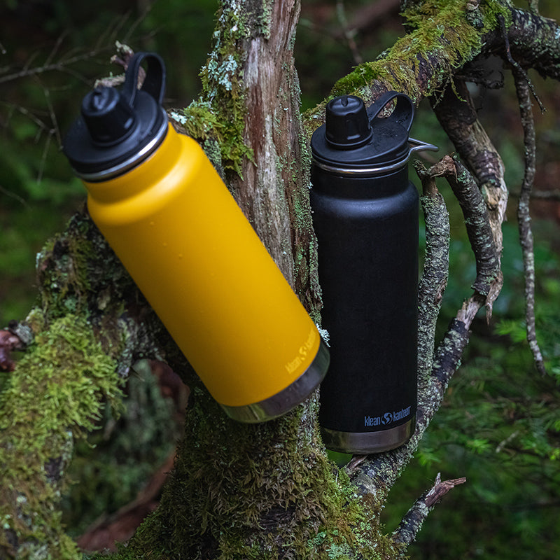 32oz-tkwide-with-chug-cap-l8 tkwide_32oz_chug_closeup_woods_square.jpg