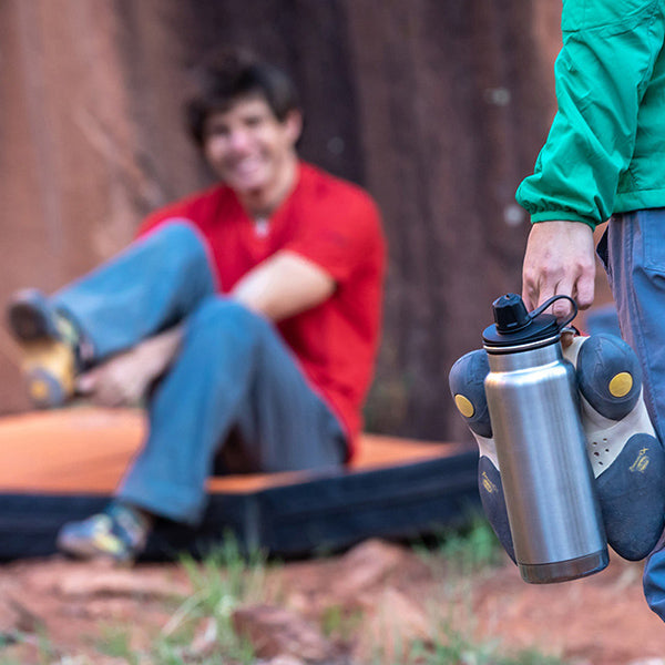 32oz-tkwide-with-chug-cap-l8 tkwide_32oz_chug_rockclimbers_square.jpg