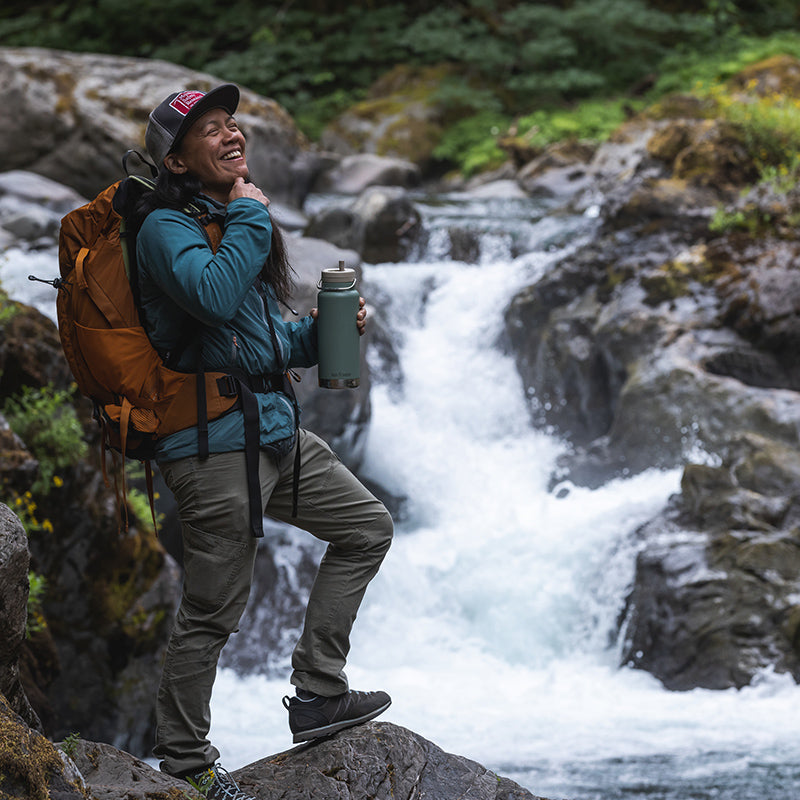 32oz-tkwide-with-twist-cap-w3 tkwide_32oz_insulated_bottle_twist_backpack_river_guy_square.jpg